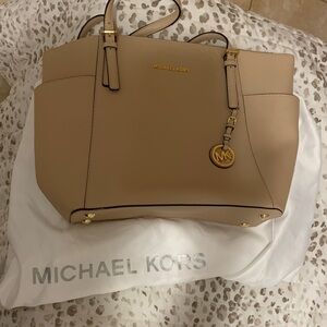 Michael Kors Beige Leather Tote